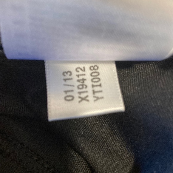 Adidas women’s large tank - Picture 5 of 6